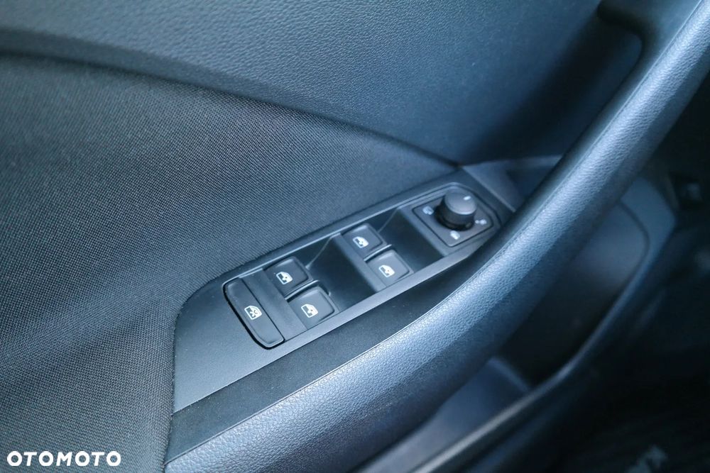 Skoda Kamiq 1.5 TSI Monte Carlo DSG - 21