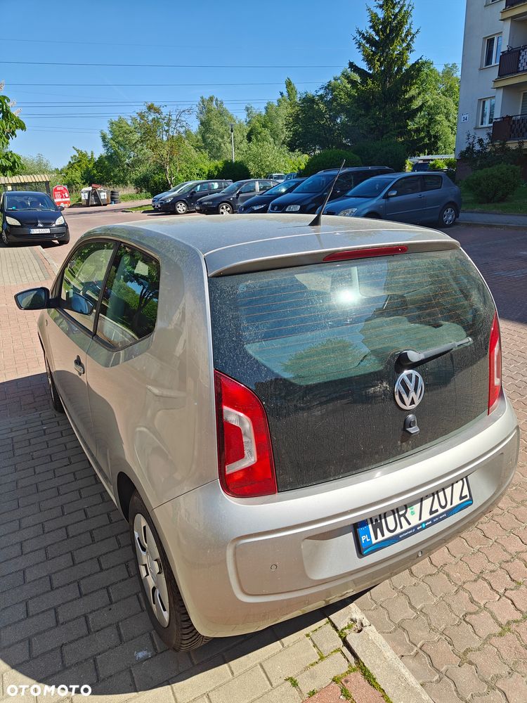 Volkswagen up! - 6