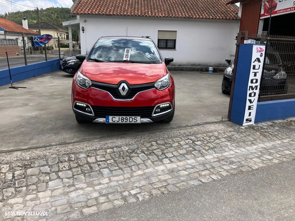 Renault Captur 1.2 TCe Exclusive XMOD - 2