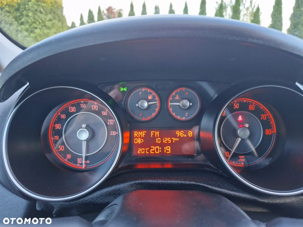 Fiat Punto 1.2 Easy Euro6 - 22