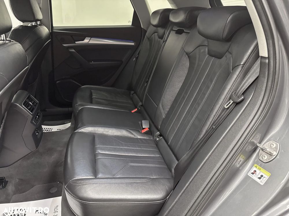 Audi Q5 2.0 40 TDI quattro S tronic Sport - 22