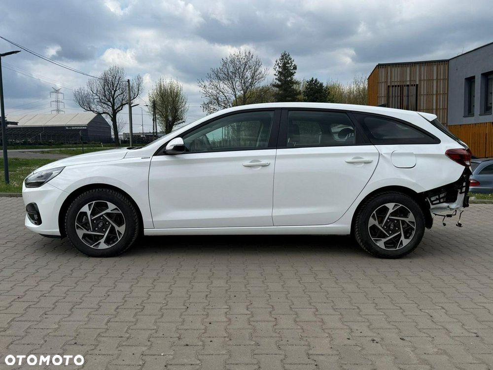 Hyundai i30 1.5 T-GDI 48V Smart - 6