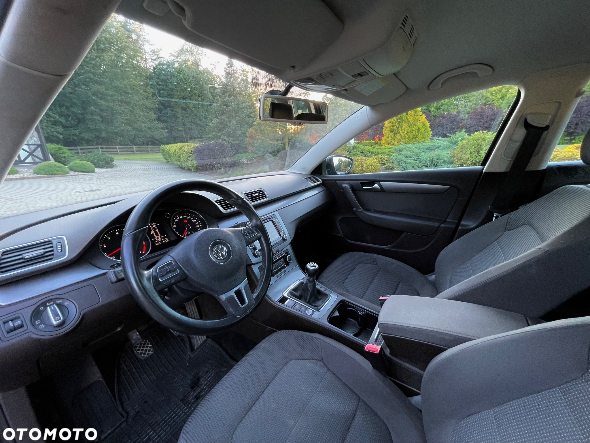 Volkswagen Passat 1.8 TSI Comfortline - 10
