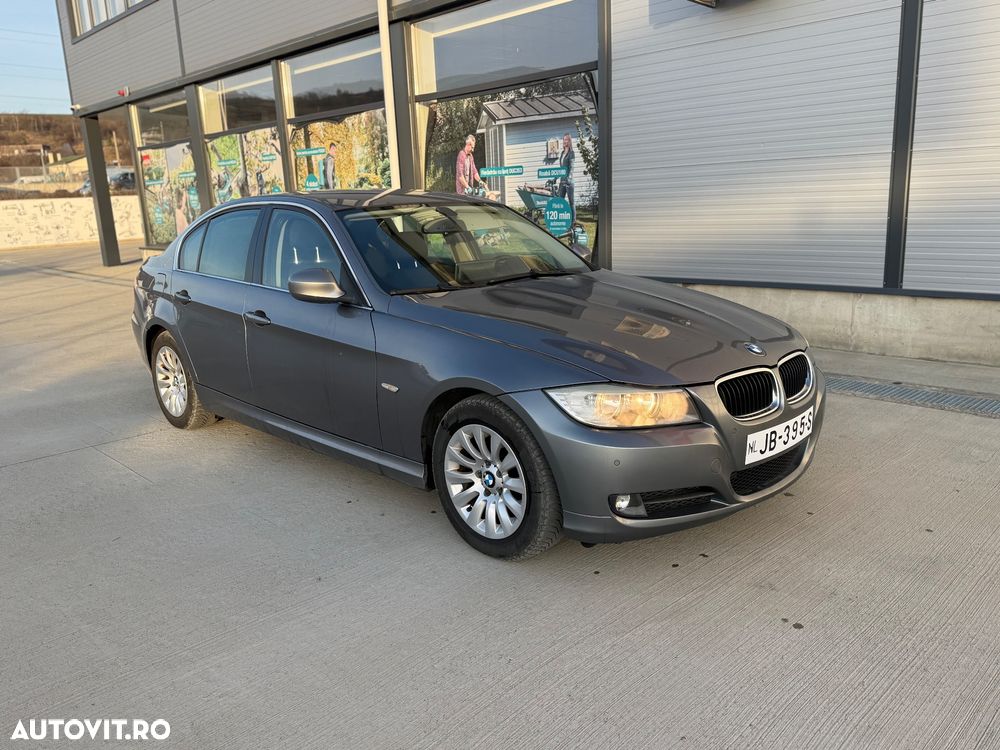 BMW Seria 3 320d DPF Aut. - 9