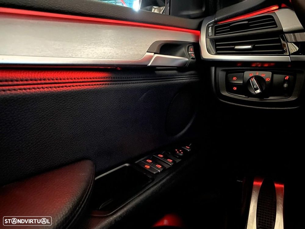 BMW X5 30 d xDrive Pack M - 25