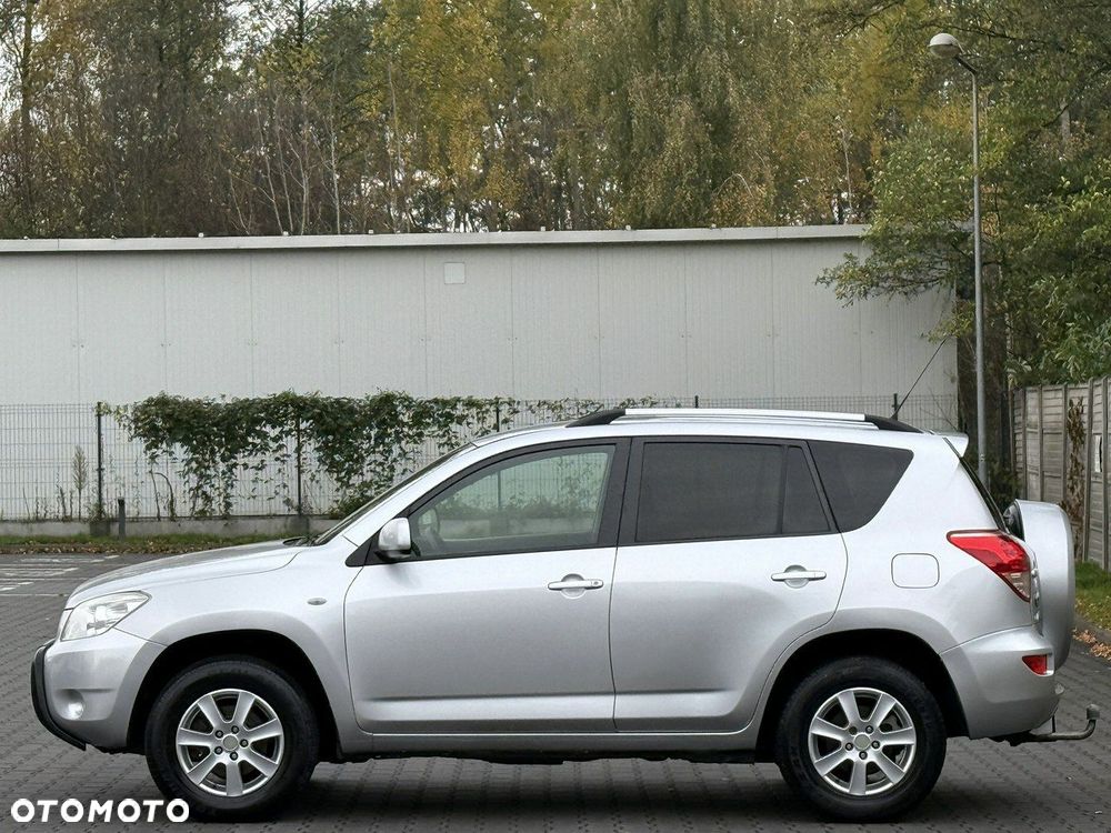 Toyota RAV4 2.2 D-4D 4x4 Executive - 19