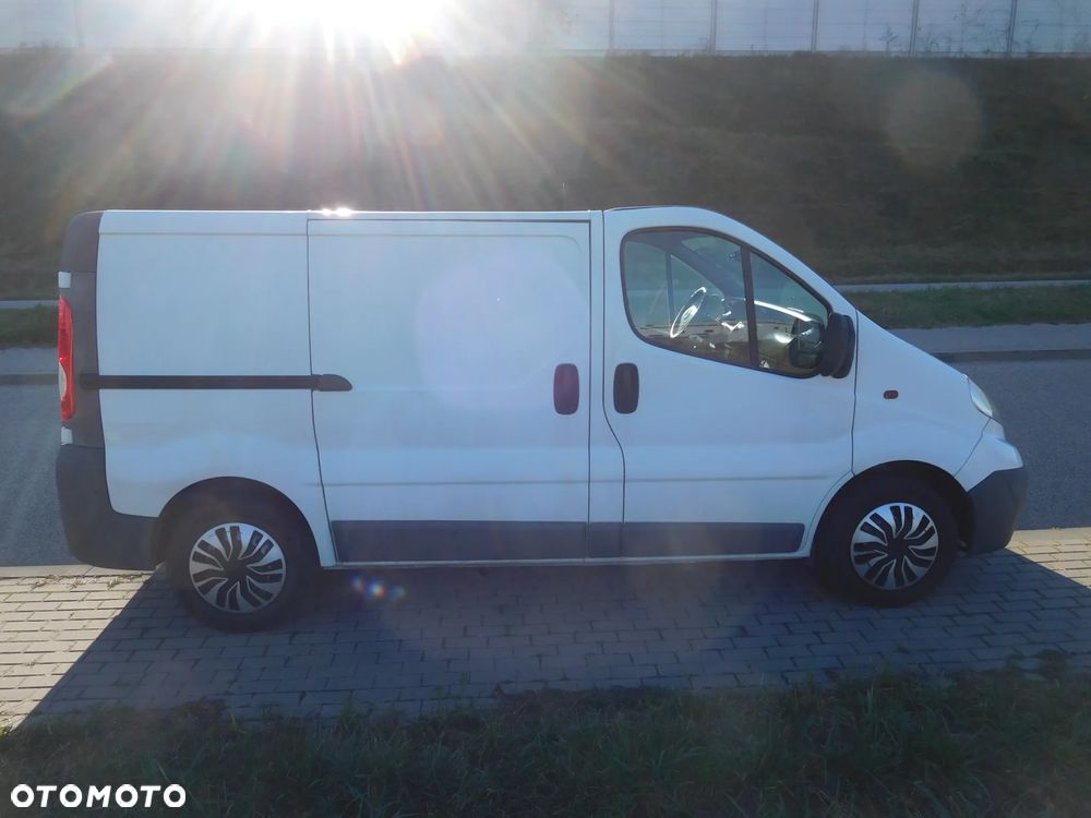 Opel Vivaro L1H1 2.9t - 16