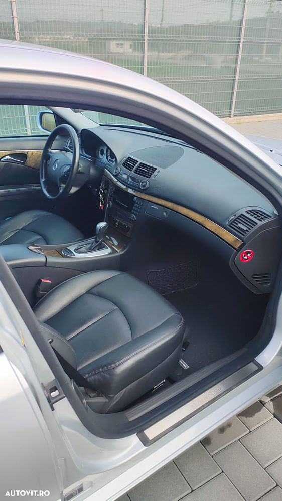 Mercedes-Benz E - 14