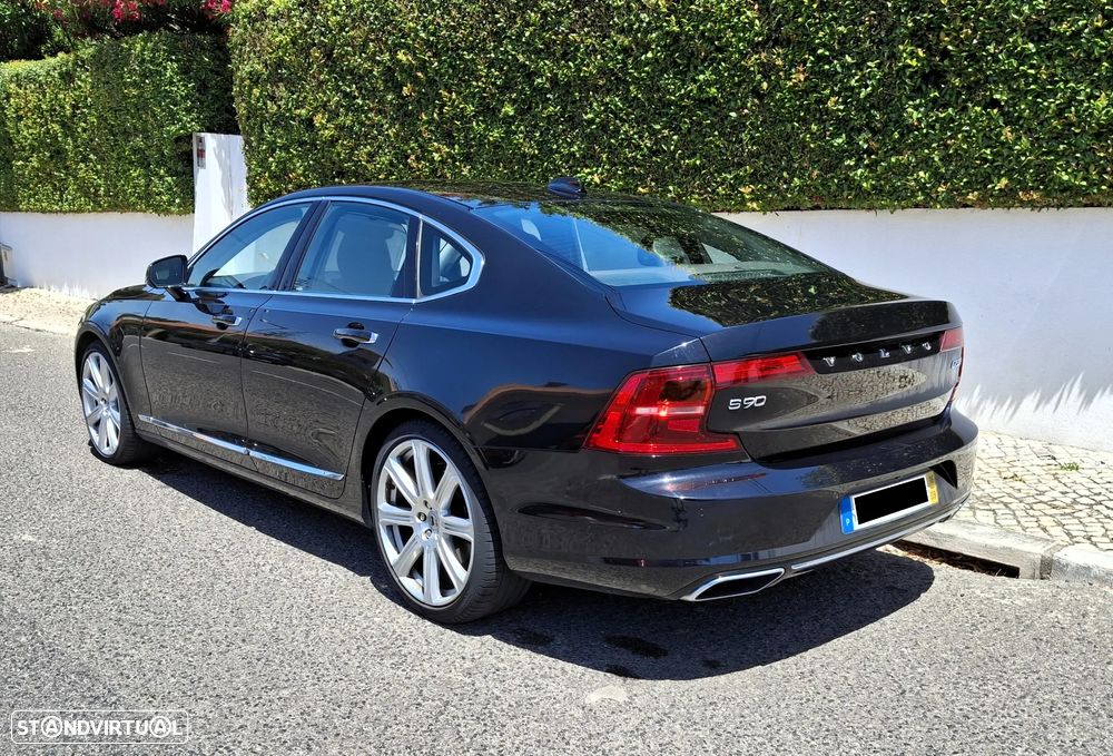 Volvo S90 D5 AWD Geartronic Momentum Pro - 5
