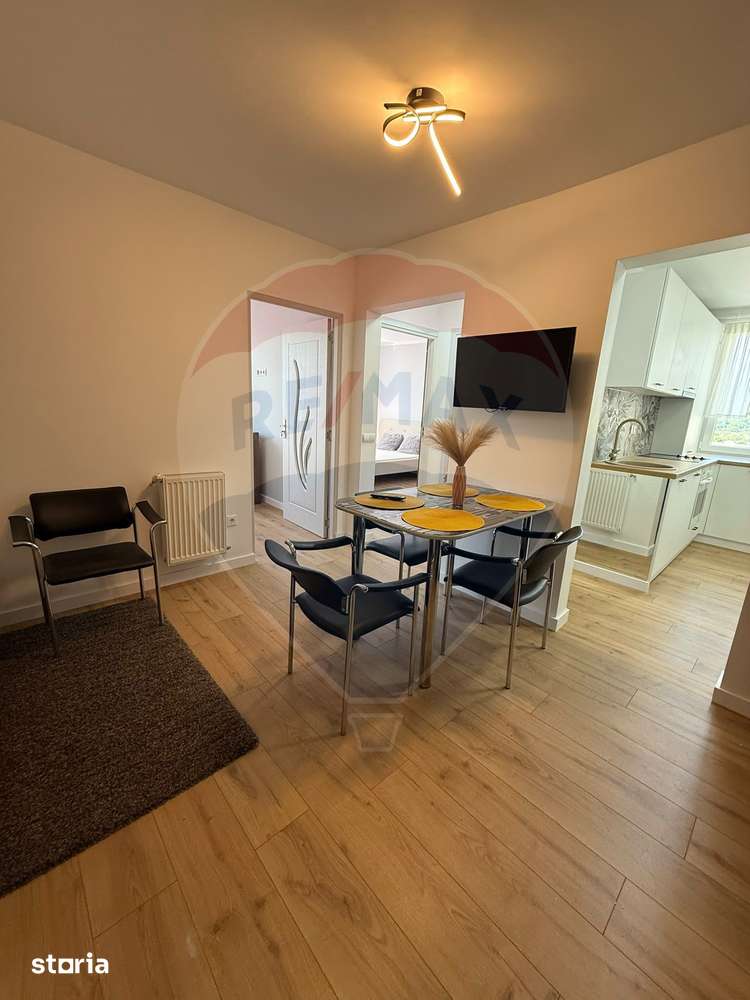 Apartament cu 3 camere de închiriat — fotografia 1