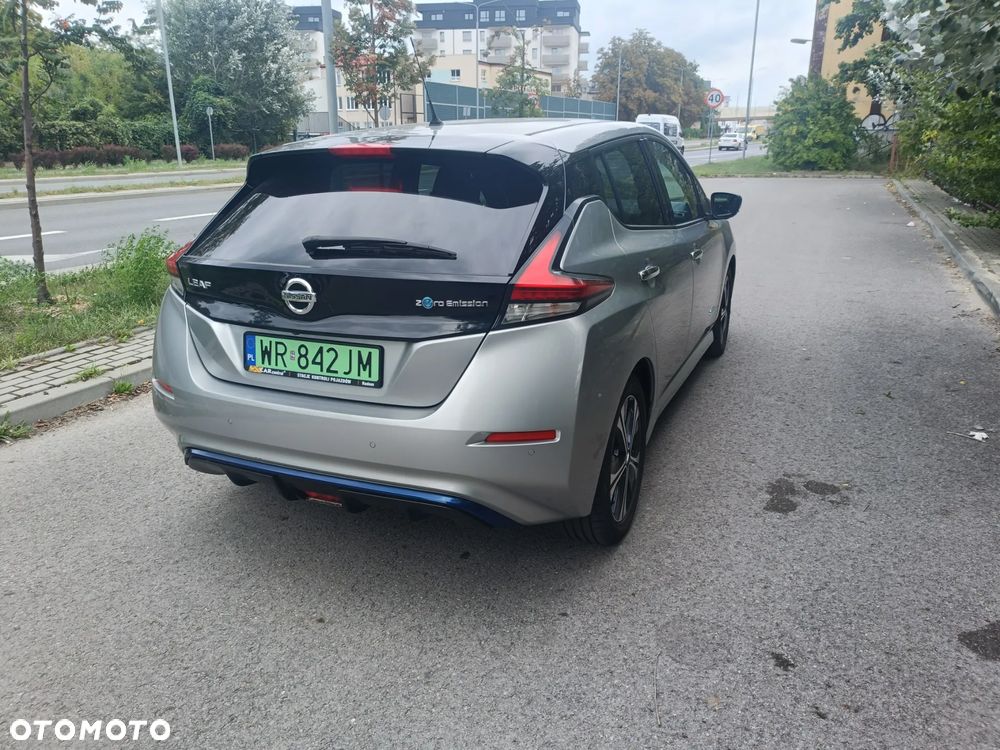 Nissan Leaf 40 kWh 2.ZERO Edition - 4