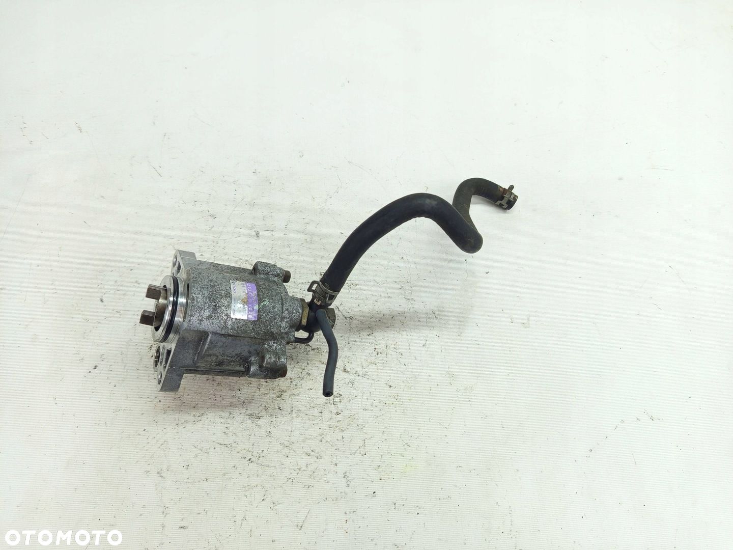TOYOTA COROLLA AVENSIS VERSO PREVIA RAV4 D4D POMPA VACUM WAKUM 29300-27020 - 1