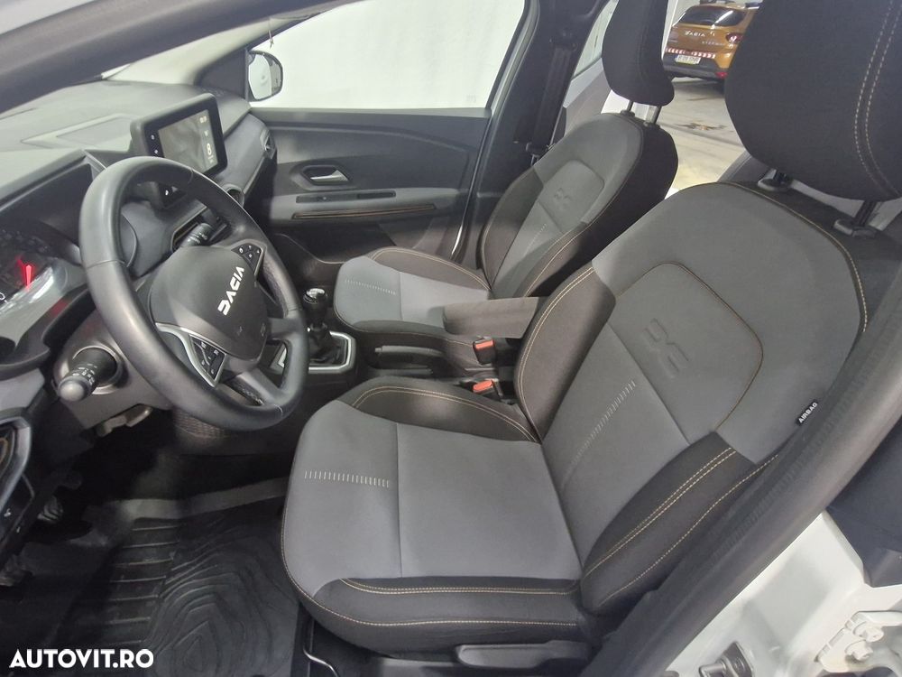 Dacia Sandero ECO-G 100 MT5 Journey - 9