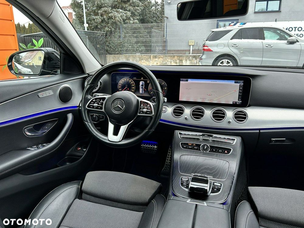 Mercedes-Benz Klasa E 200 d 9G-TRONIC AMG Line - 31