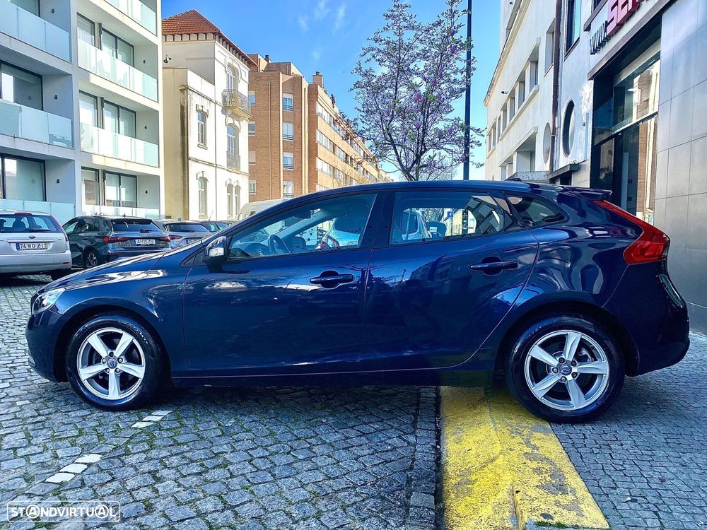 Volvo V40 1.6 D2 Momentum - 10