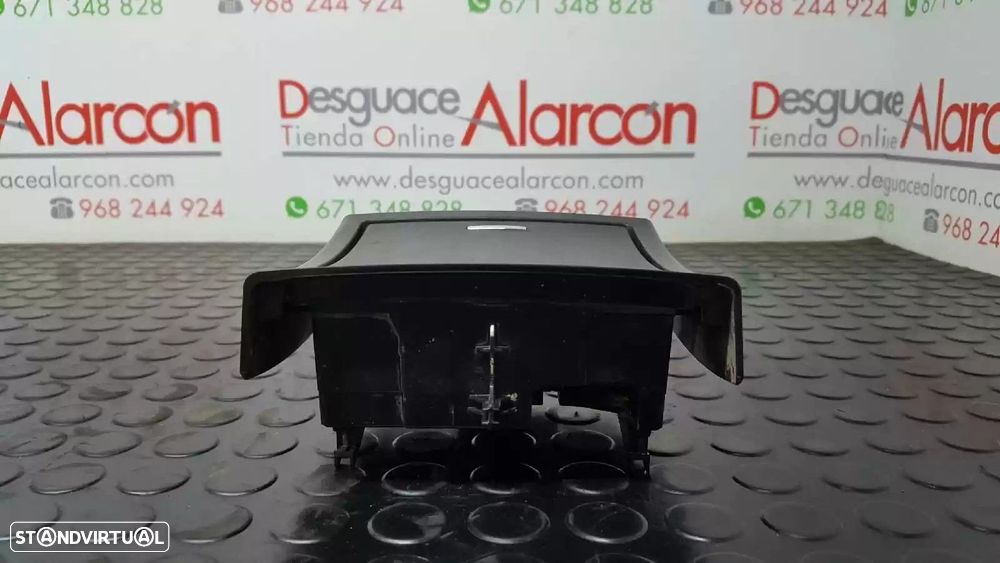 CINZEIRO MERCEDES-BENZ CLASSE E T-MODEL 2010 -A2126803750 - 3