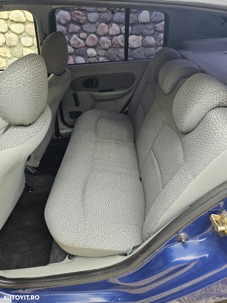 Renault Clio 1.4 Dynamique - 8