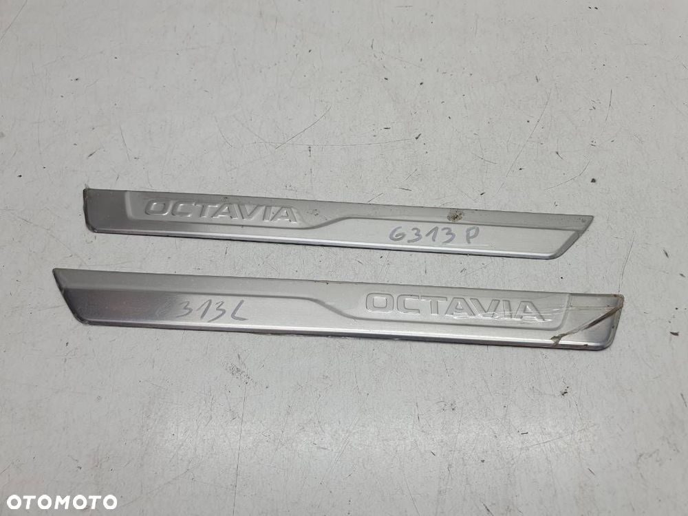 LISTWA NAKŁADKA PROGOWA PRZÓD LEWA PRAWA OCTAVIA IV 5E3853814 5E3853813