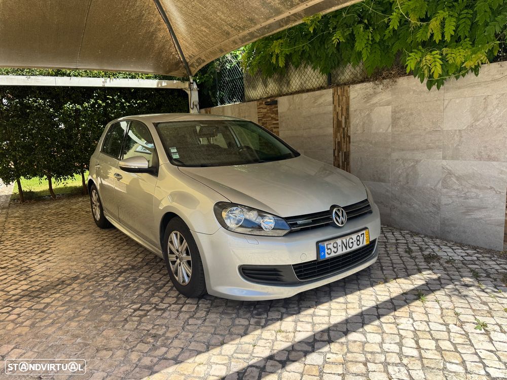 VW Golf 1.6 TDi Trendline BlueMotion - 1