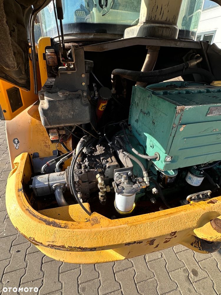 Volvo L30B PRO - 8
