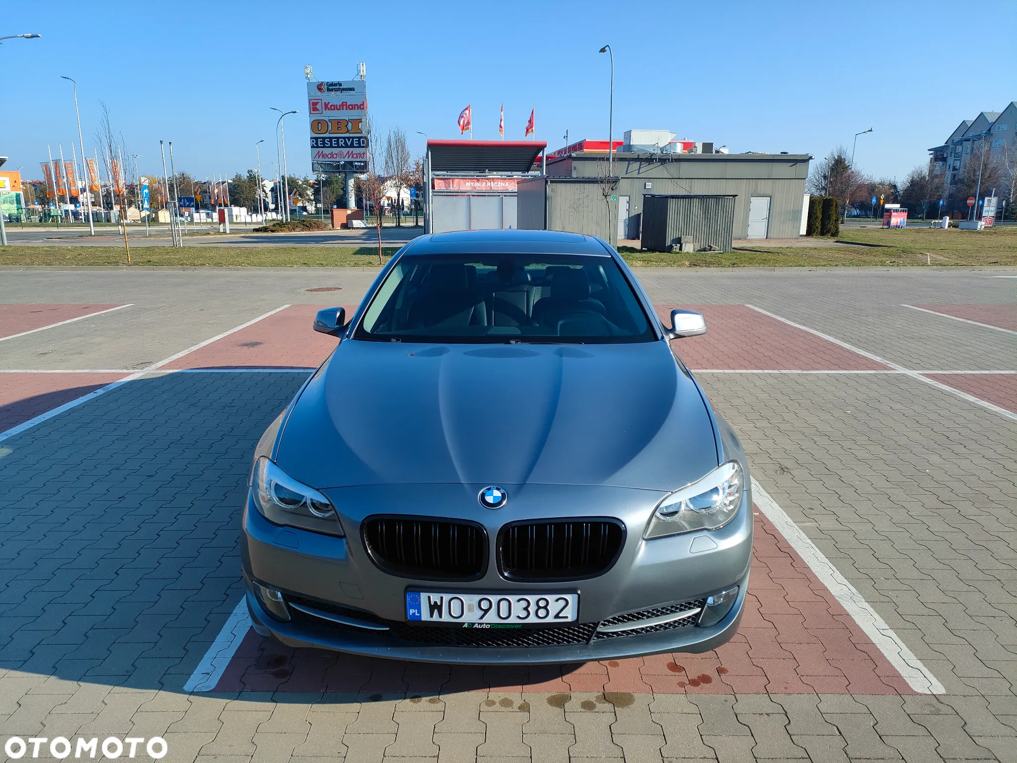 BMW Seria 5 528i - 4