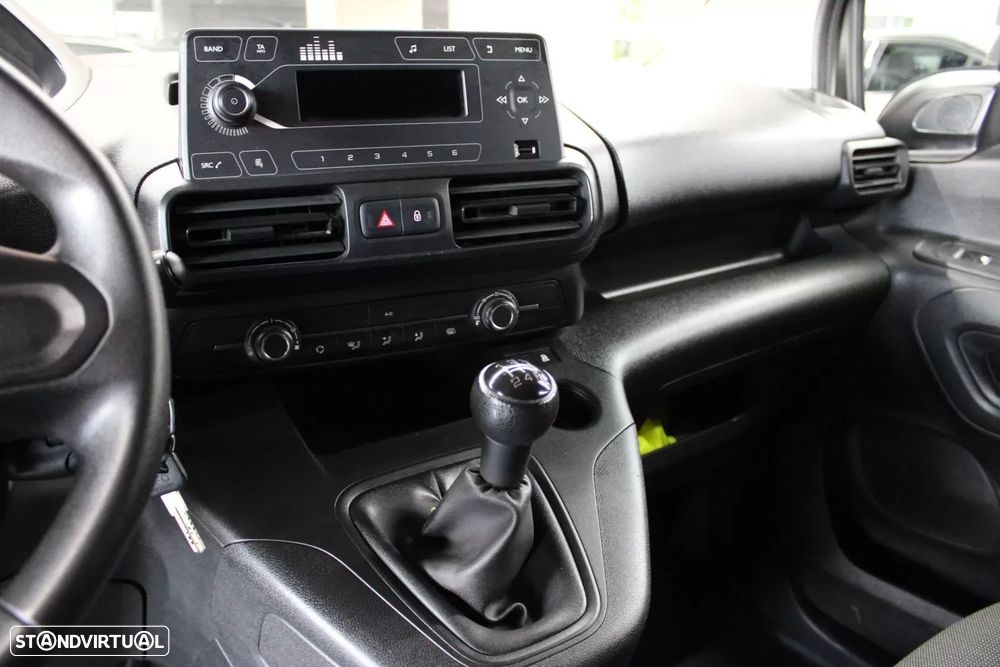 Peugeot partner 1.5 bluehdi pro standard - 13