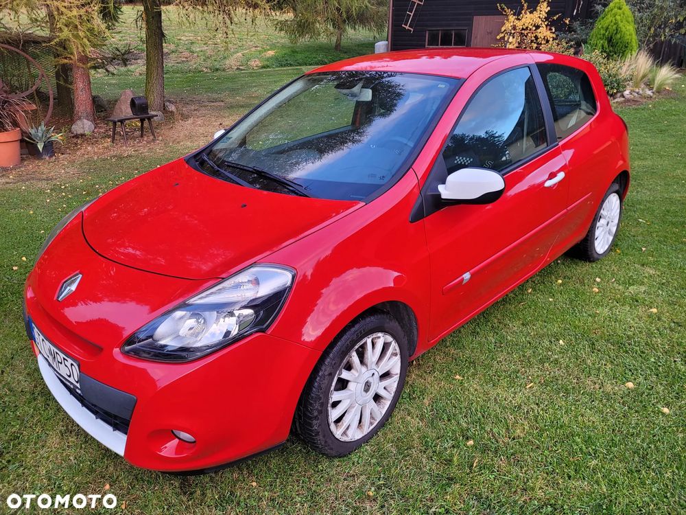 Renault Clio 2012 photo 3