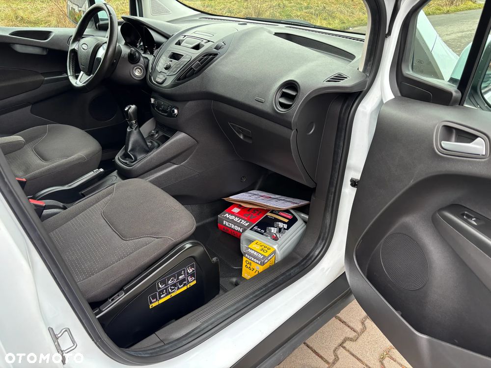 Ford Transit Courier Basis - 9