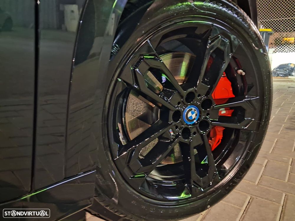 BMW iX2 eDrive20 Pack Desportivo M Pro - 6