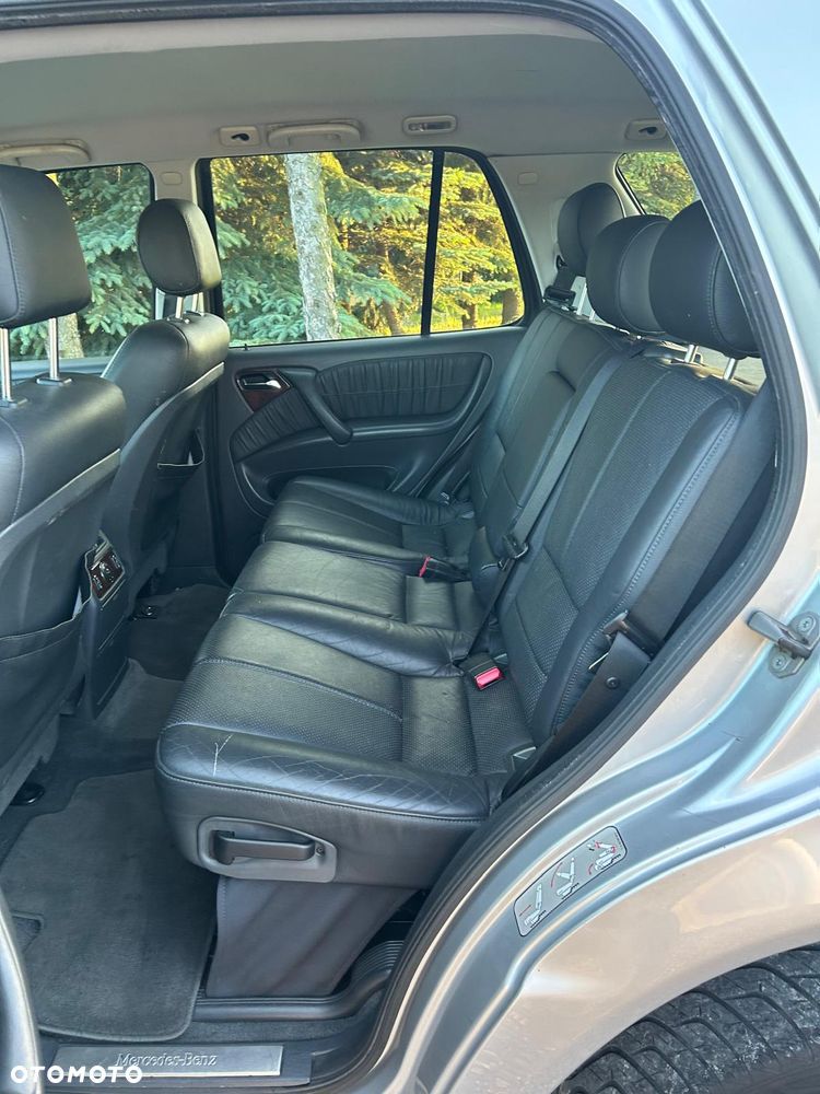 Mercedes-Benz ML 400 CDI - 21