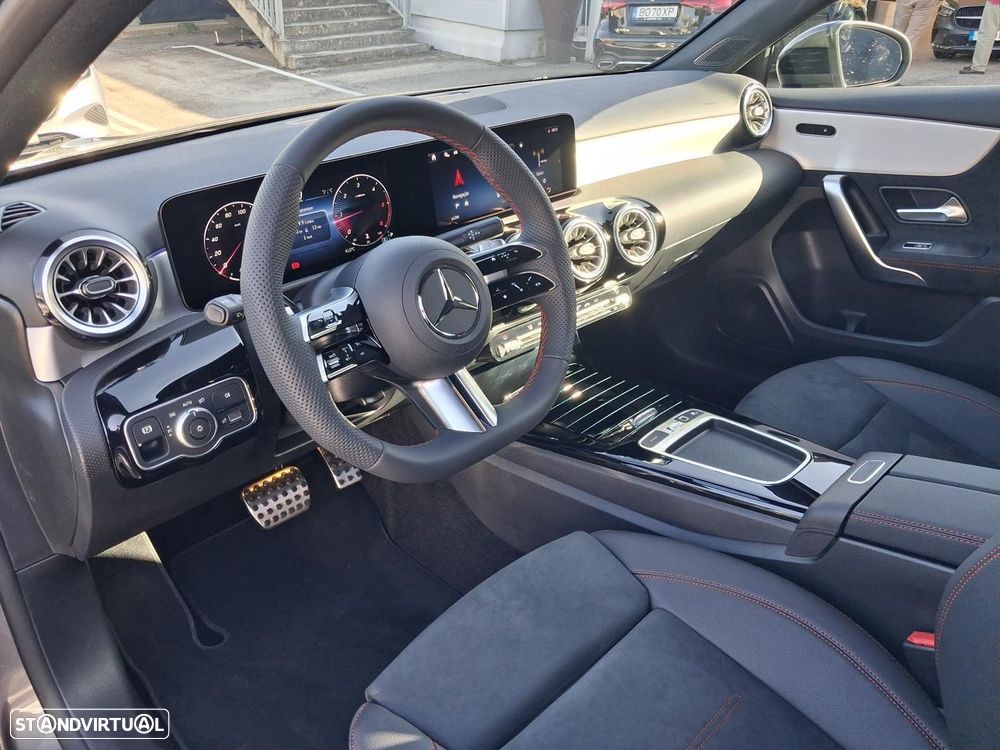 Mercedes-Benz A 180 d - 12