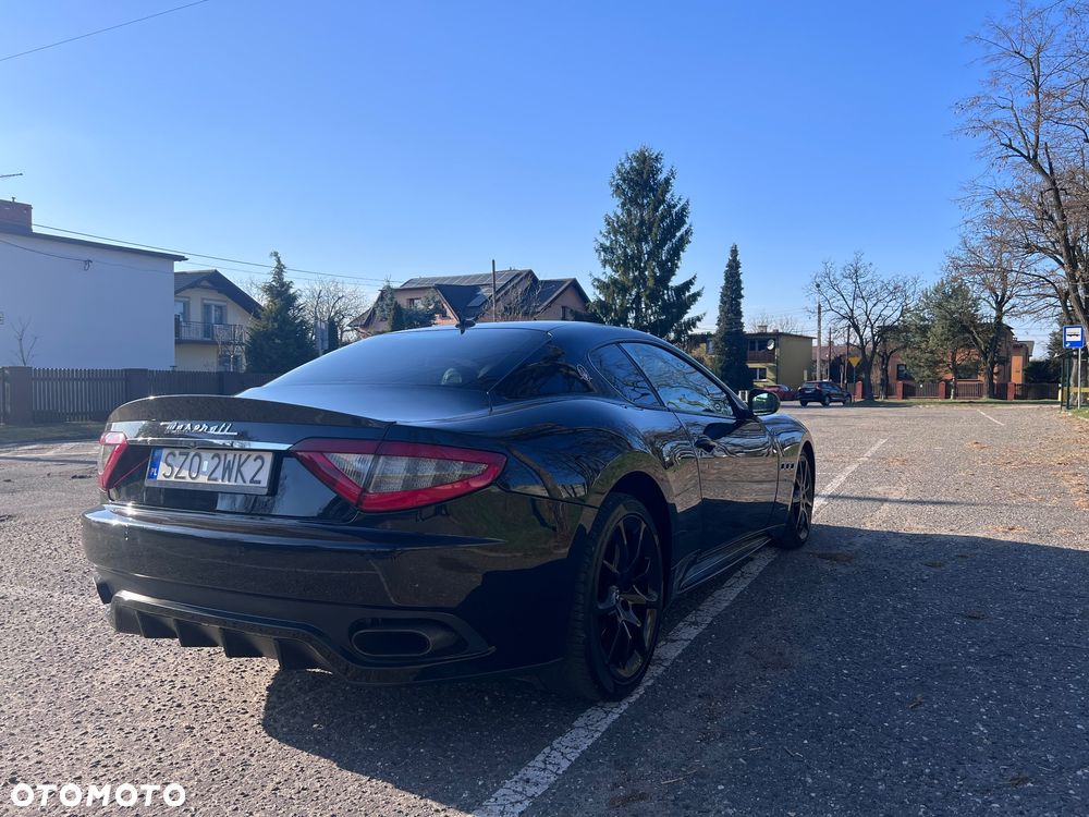 Maserati GranTurismo MC - 3