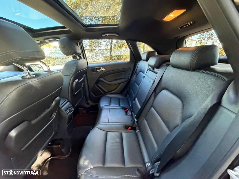 Mercedes-Benz B 180 - 10