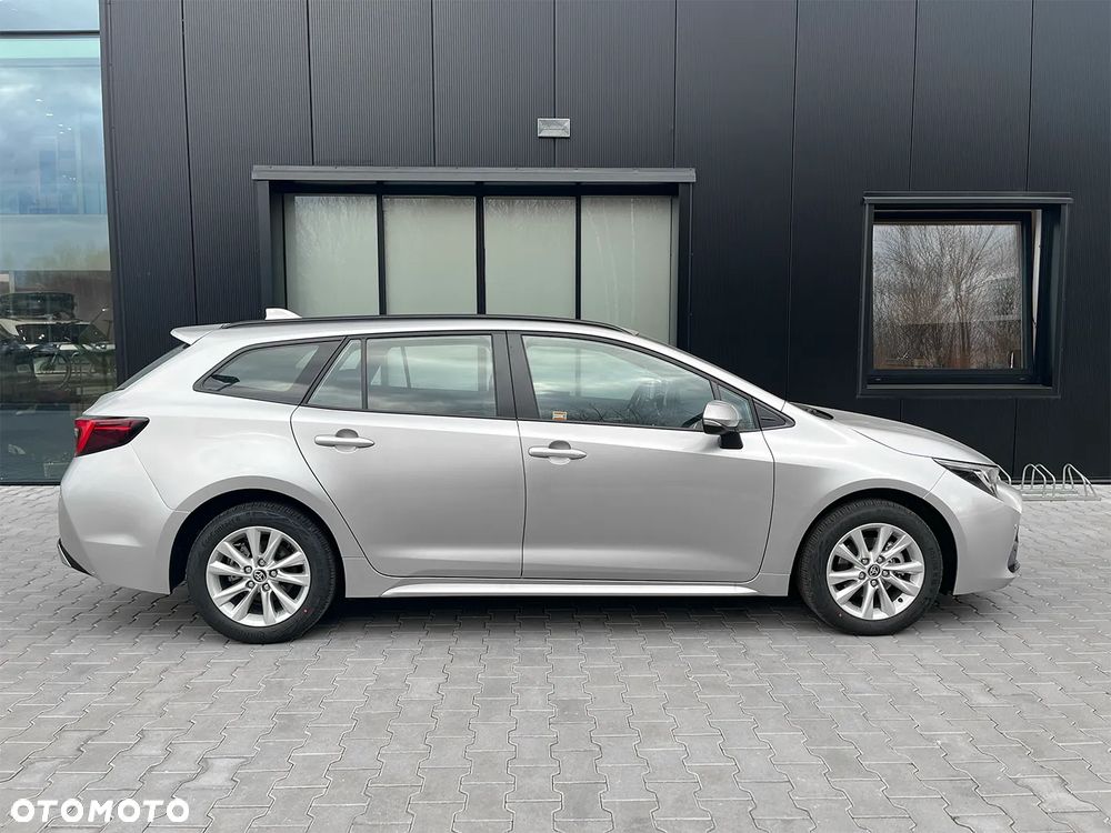 Toyota Corolla 1.8 Hybrid Comfort - 3