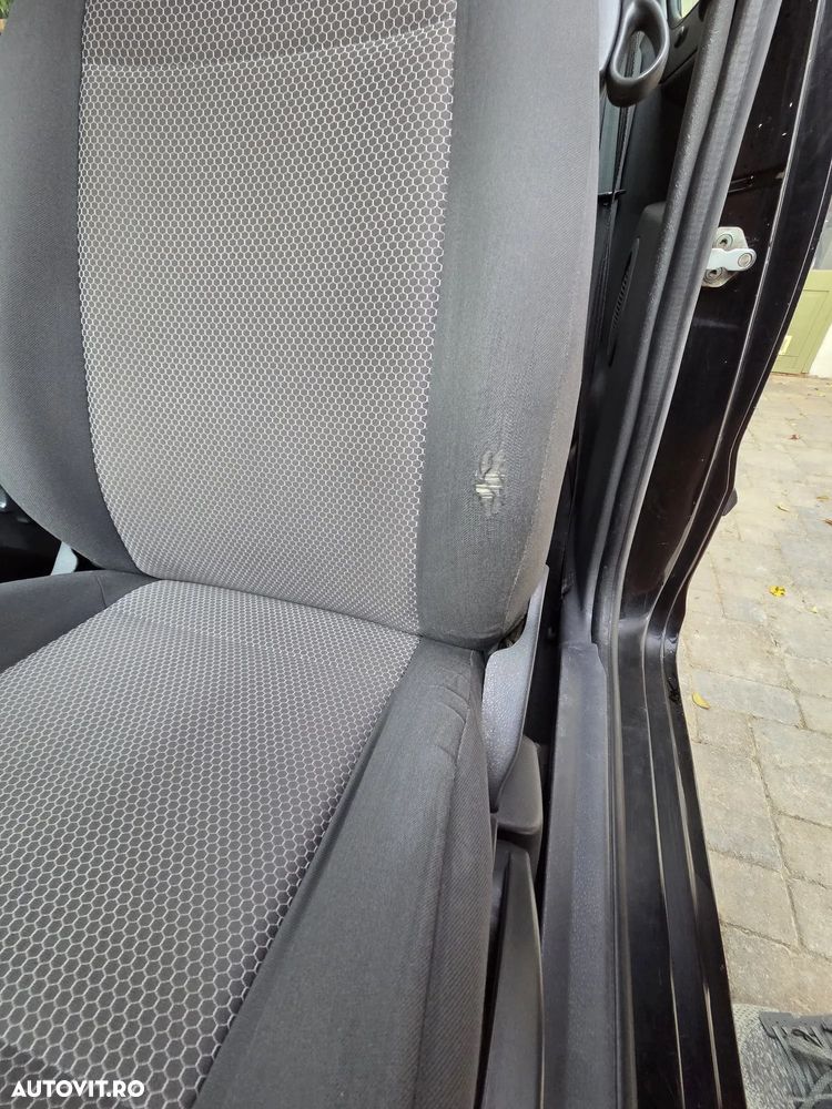 Volkswagen Fox - 11