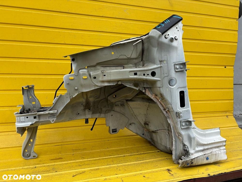 CITROEN C3 III ĆWIARTKA LEWA PRZÓD PODŁUŻNICA SŁUPEK 17- - 2