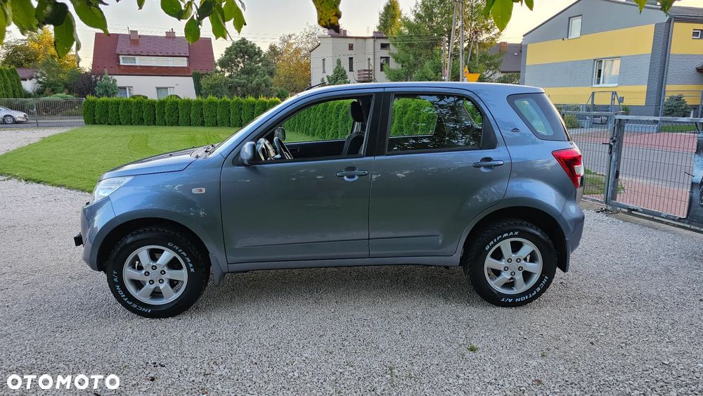 Daihatsu Terios - 15