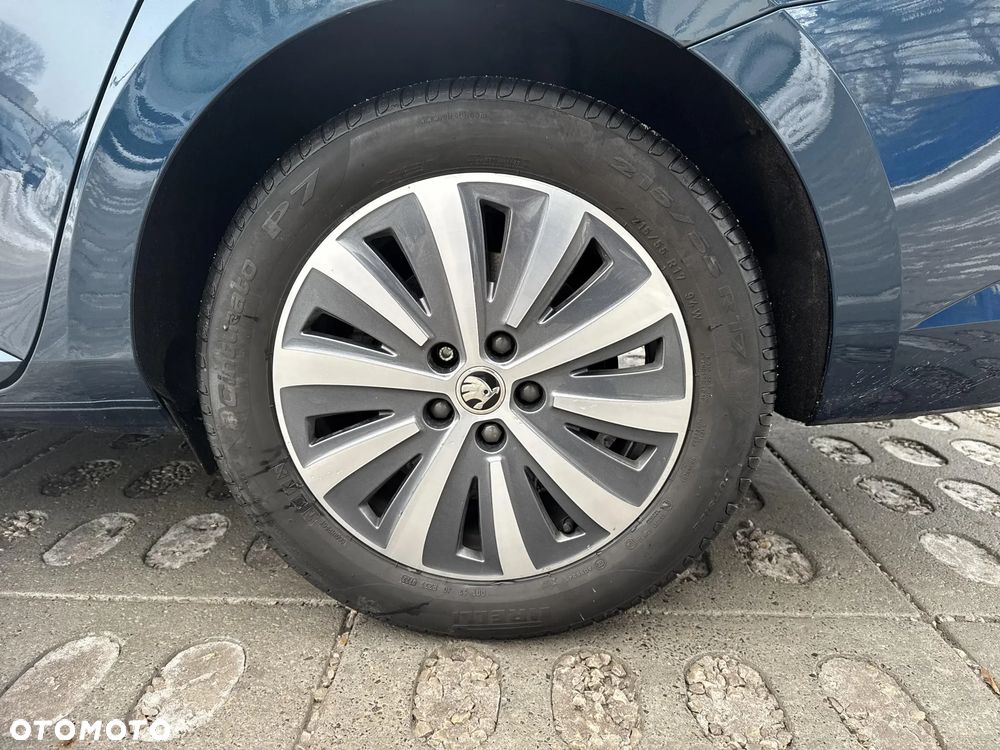 Skoda Superb 2.0 TDI SCR Style DSG - 19