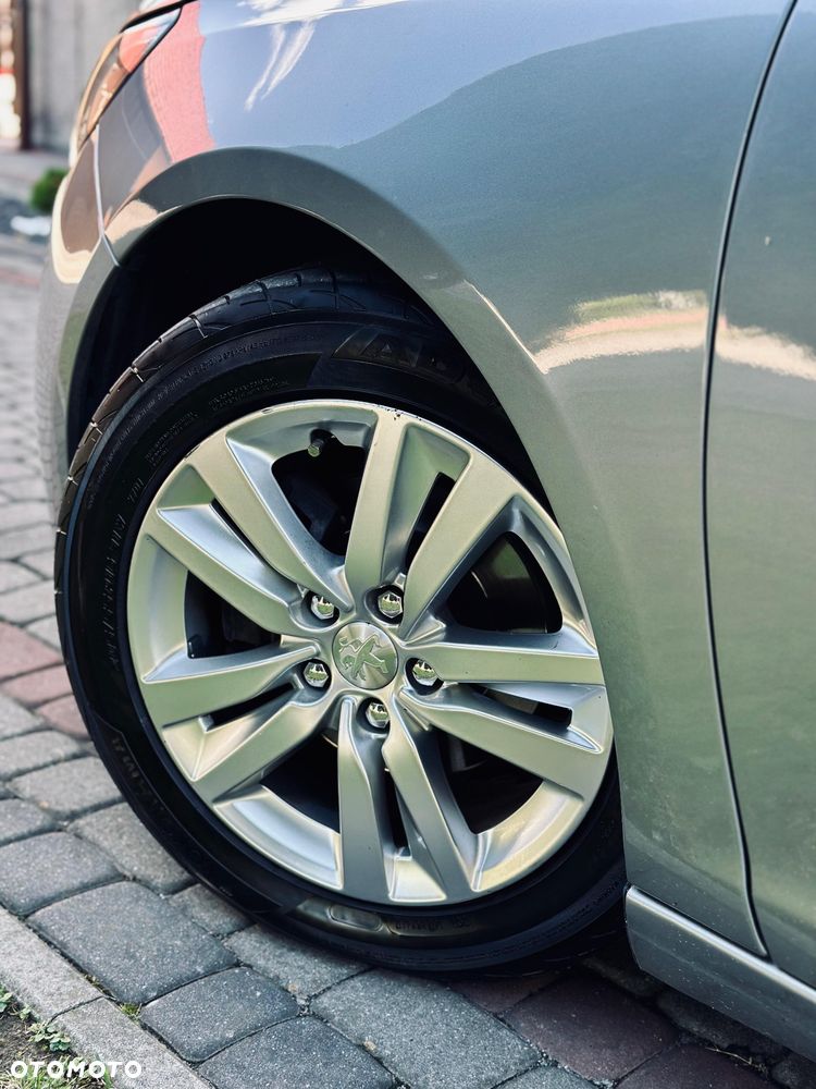 Peugeot 308 1.6 BlueHDi Allure S&S - 7