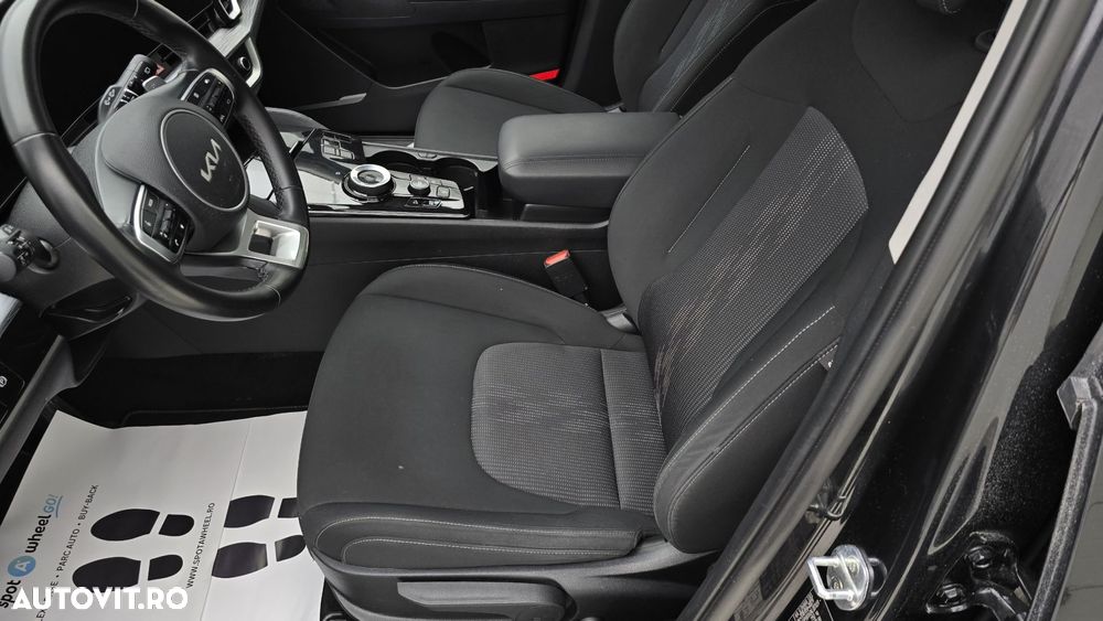 Kia Sportage - 12