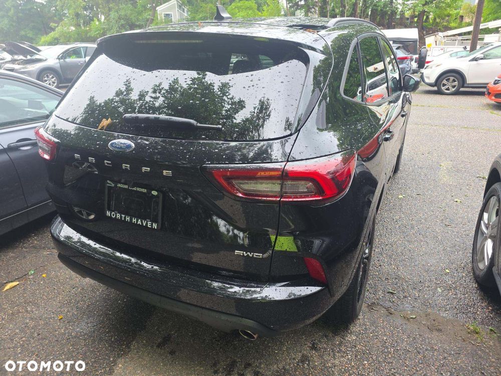 Ford Escape - 3