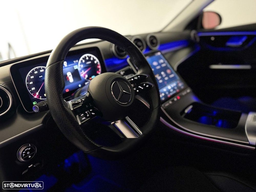 Mercedes-Benz C 200 AMG Line - 43