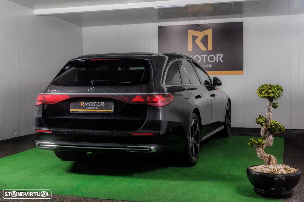 Mercedes-Benz E 300 9G-TRONIC Avantgarde - 1