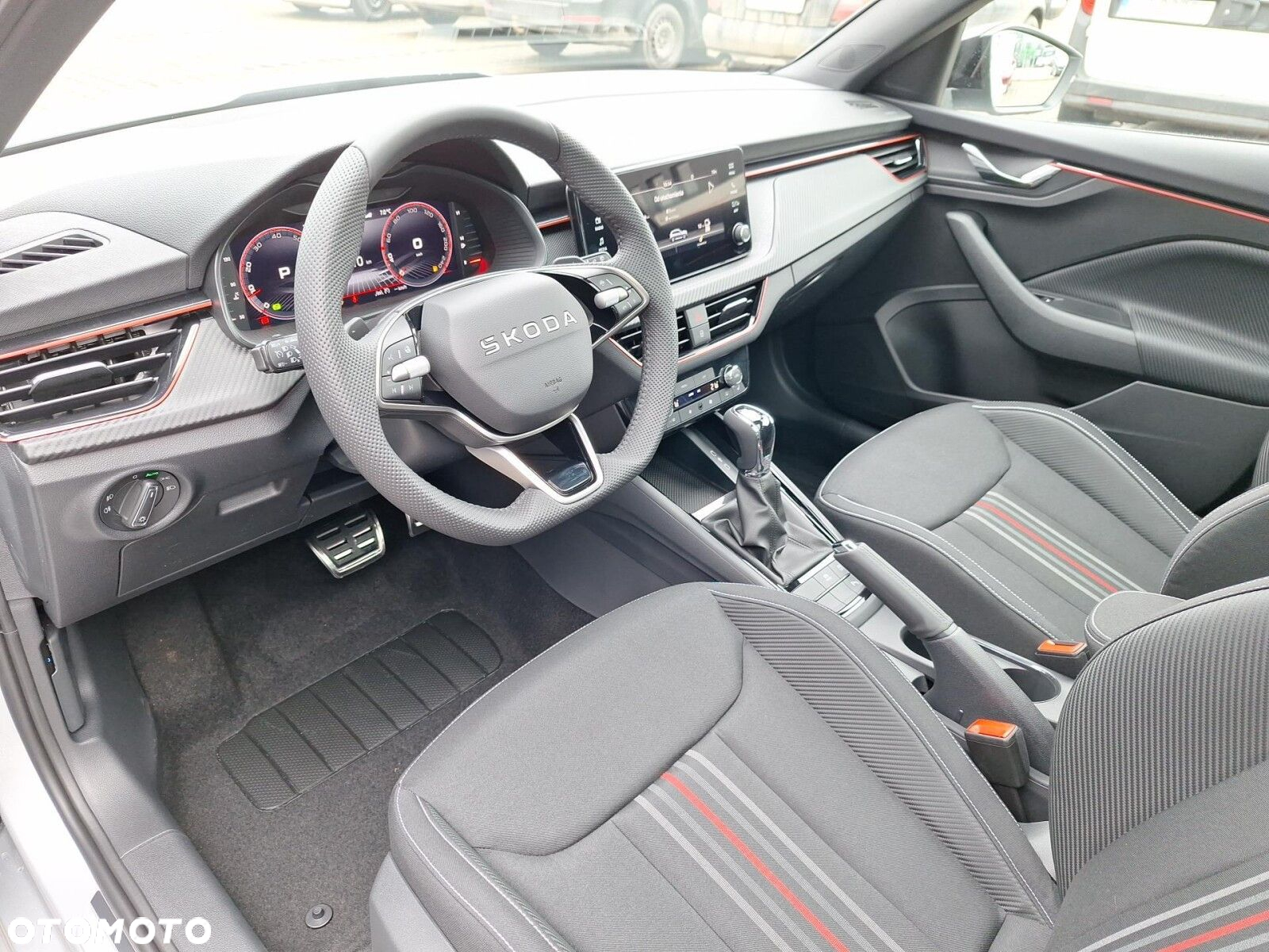Skoda Kamiq 1.5 TSI Monte Carlo DSG - 19