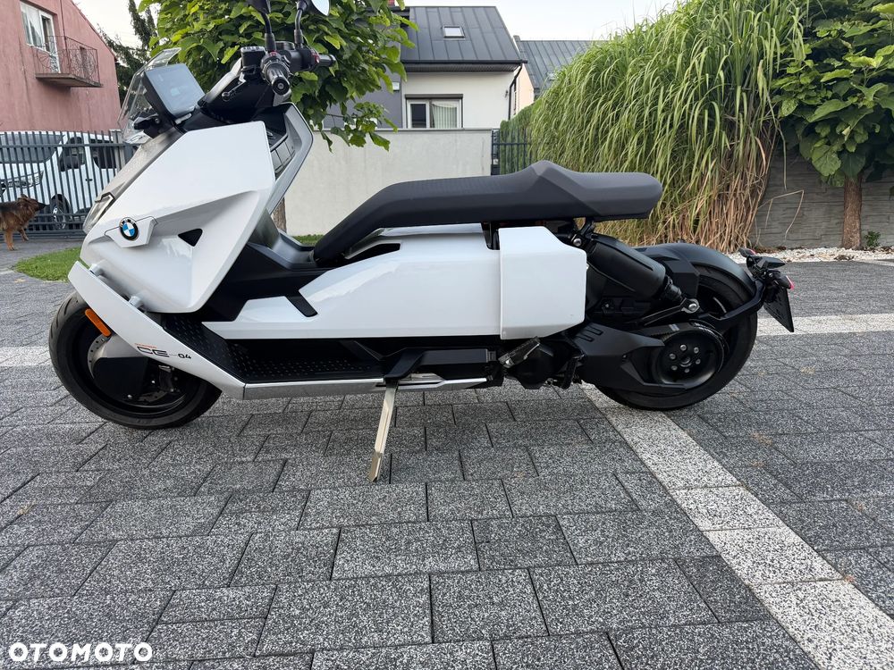 BMW CE 04 - 7
