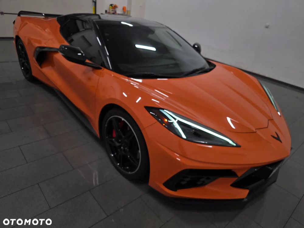 Chevrolet Corvette - 2