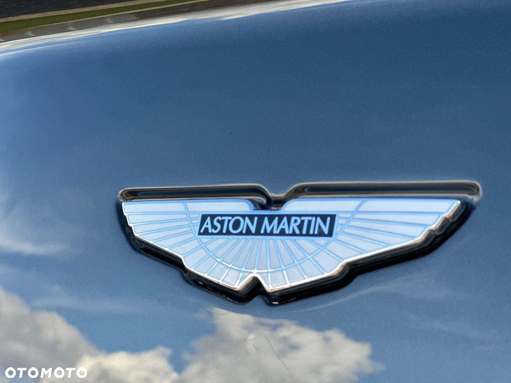 Aston Martin V12 Vantage Standard - 25