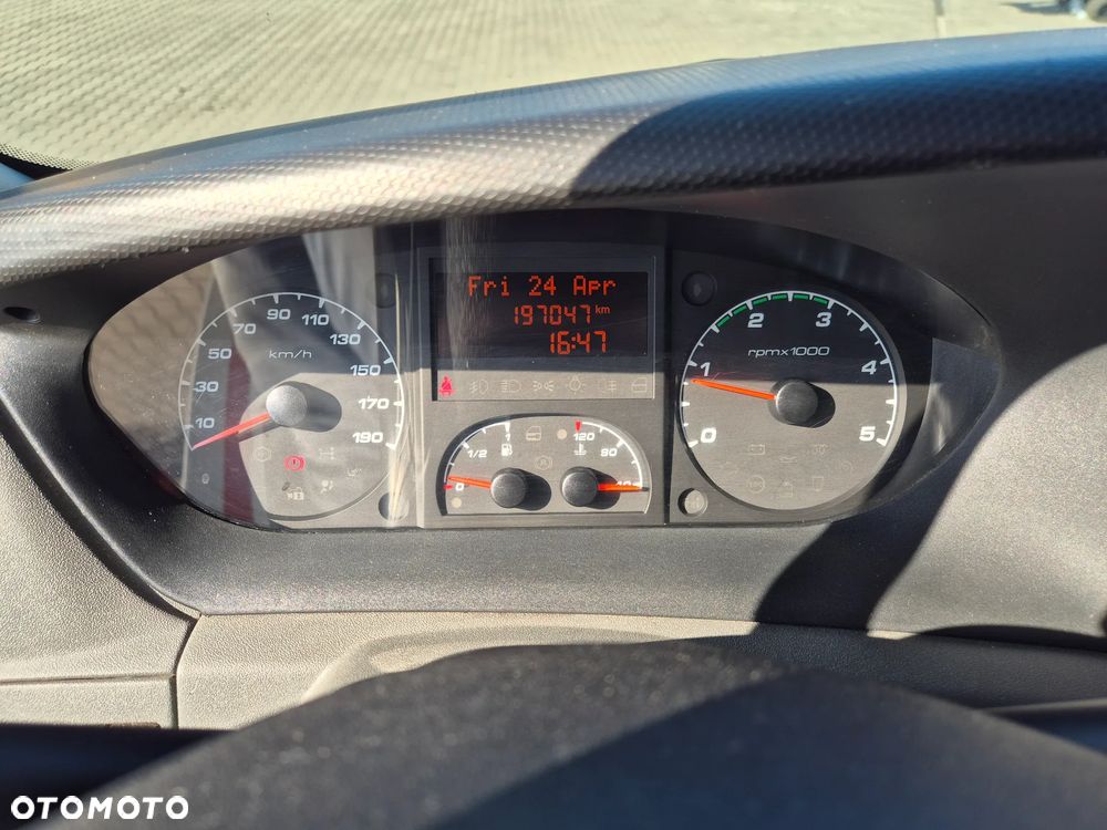 Iveco Daily 65 C 17 / 3.0 SILNIK / KONTENER / WINDA / MOCNY / WEBASTO / MANUAL / NISKI KONTENER / SERWISOWANY / EURO 5 - 28