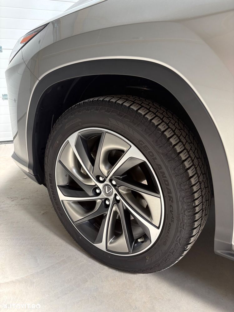 Lexus Seria RX - 4