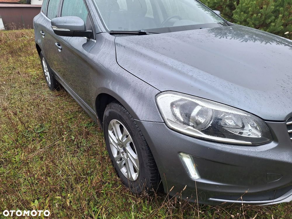 Volvo XC 60 D3 Drive-E Momentum - 26